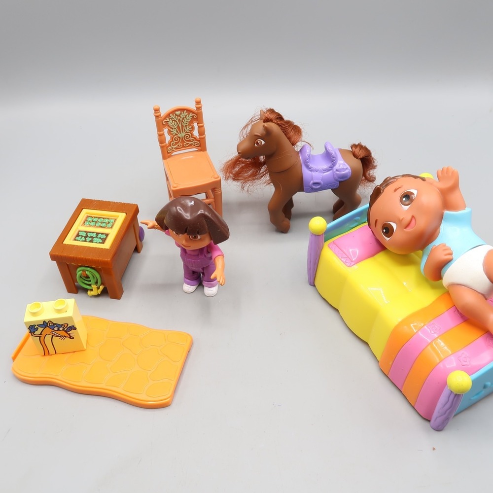 Dora The Explorer Figures Furniture Toy Lot for dollhouse Bed Horse Sniper